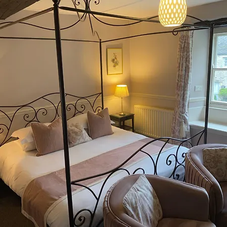 The Wensleydale 3*