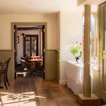 Hotel The Wensleydale 3*
