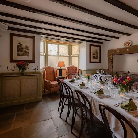 The Wensleydale Hotel